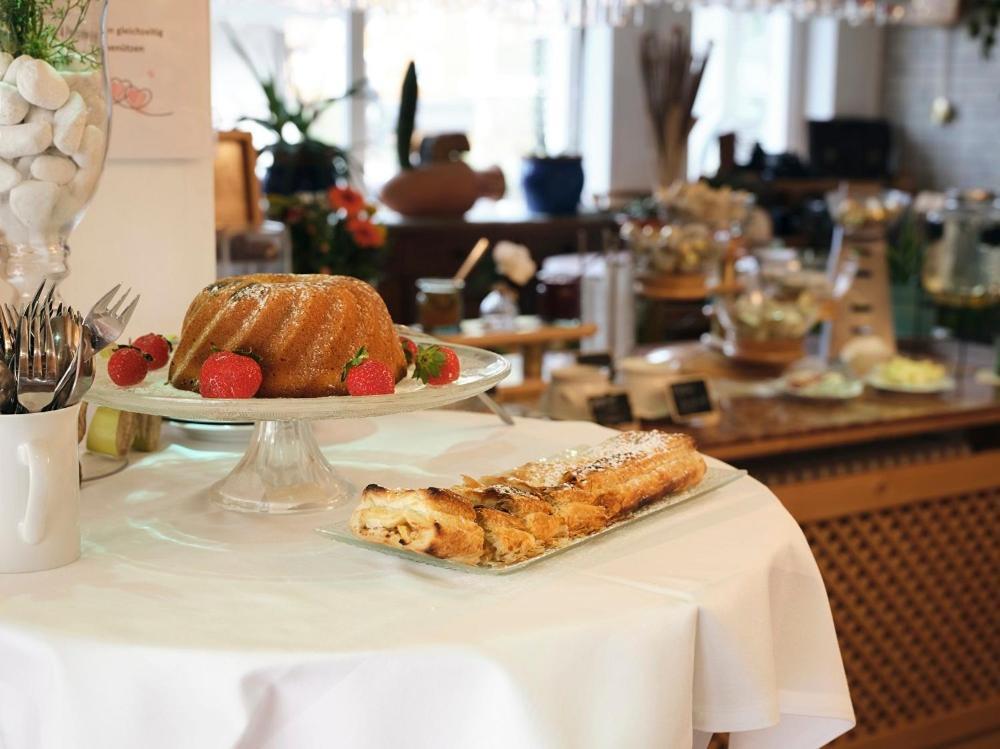 Hotel Garni Pinzgau, Fabian Huettl Neukirchen am Grossvenediger Ngoại thất bức ảnh