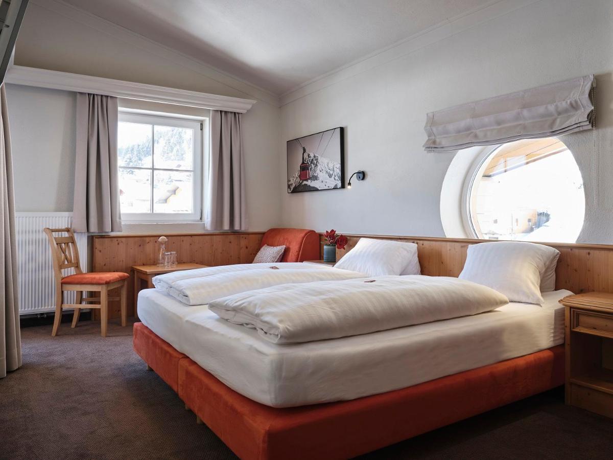 Hotel Garni Pinzgau, Fabian Huettl Neukirchen am Grossvenediger Ngoại thất bức ảnh